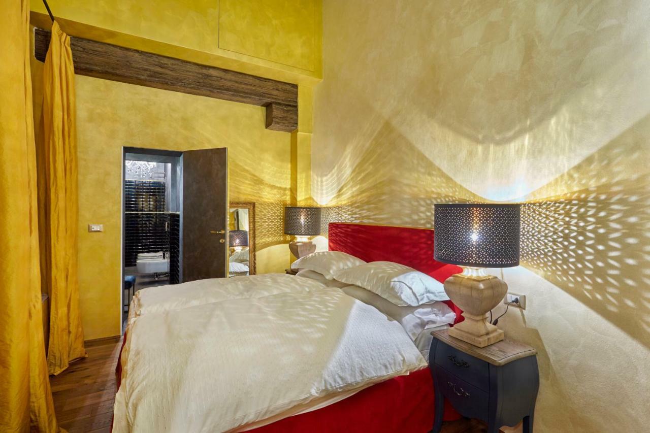 Palazzo Di Alcina - Residenza D'Epoca - Luxury- Bed & Breakfast Bologna Exterior photo